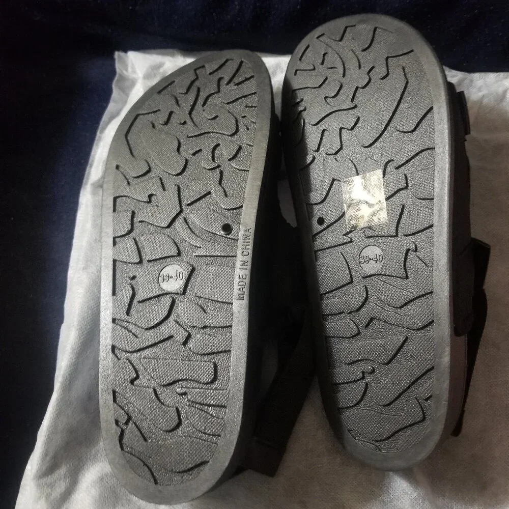 NWT women's size 9 black sandals - Picture 6 of 7